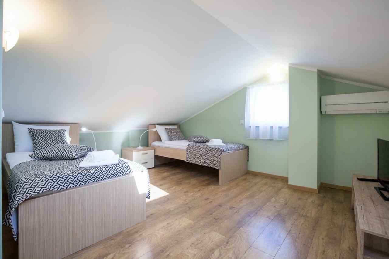 Luxury Apartments Kostrena With Pool Esterno foto