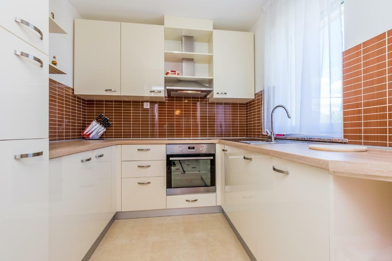Luxury Apartments Kostrena With Pool Esterno foto
