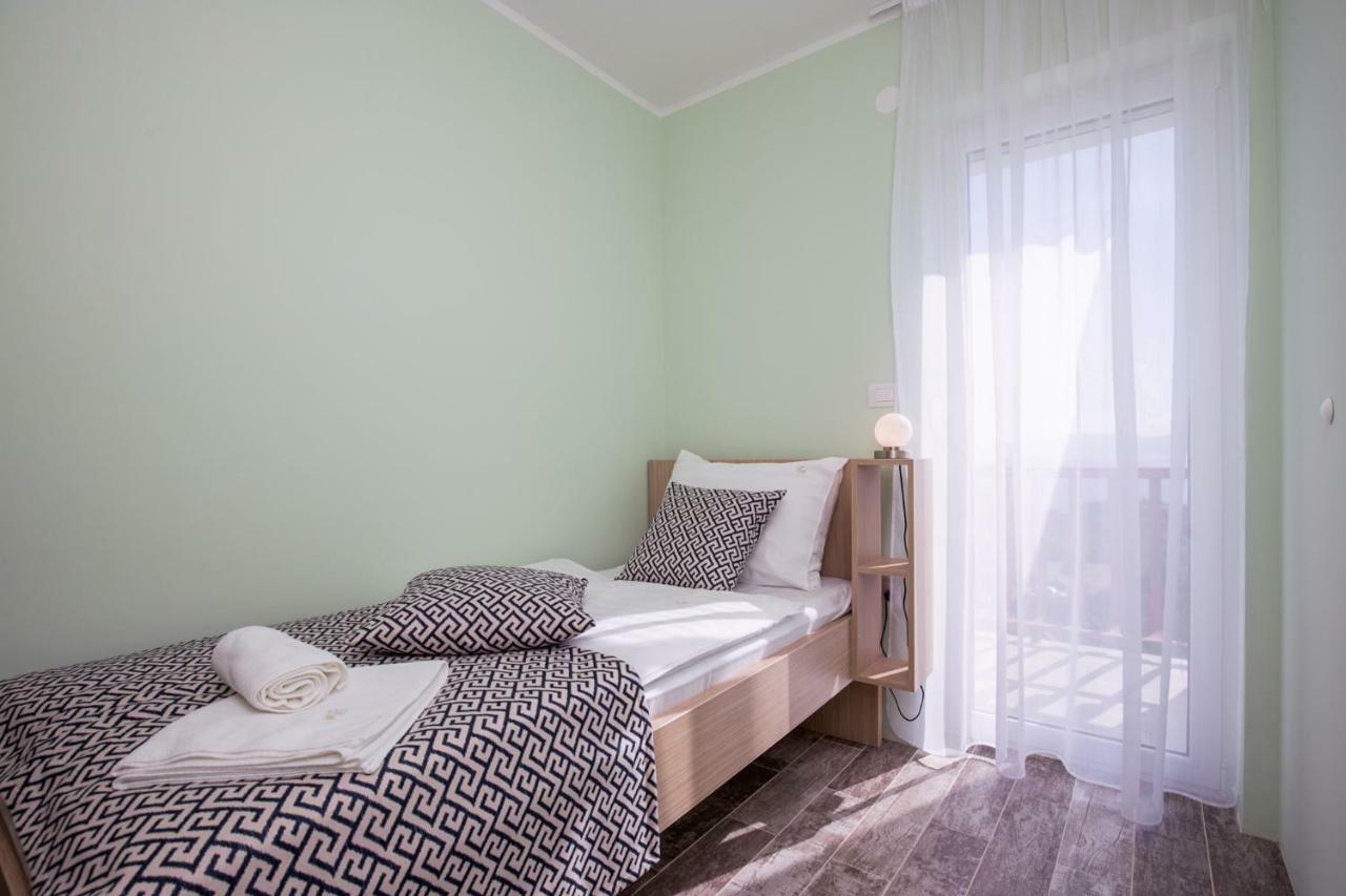 Luxury Apartments Kostrena With Pool Esterno foto