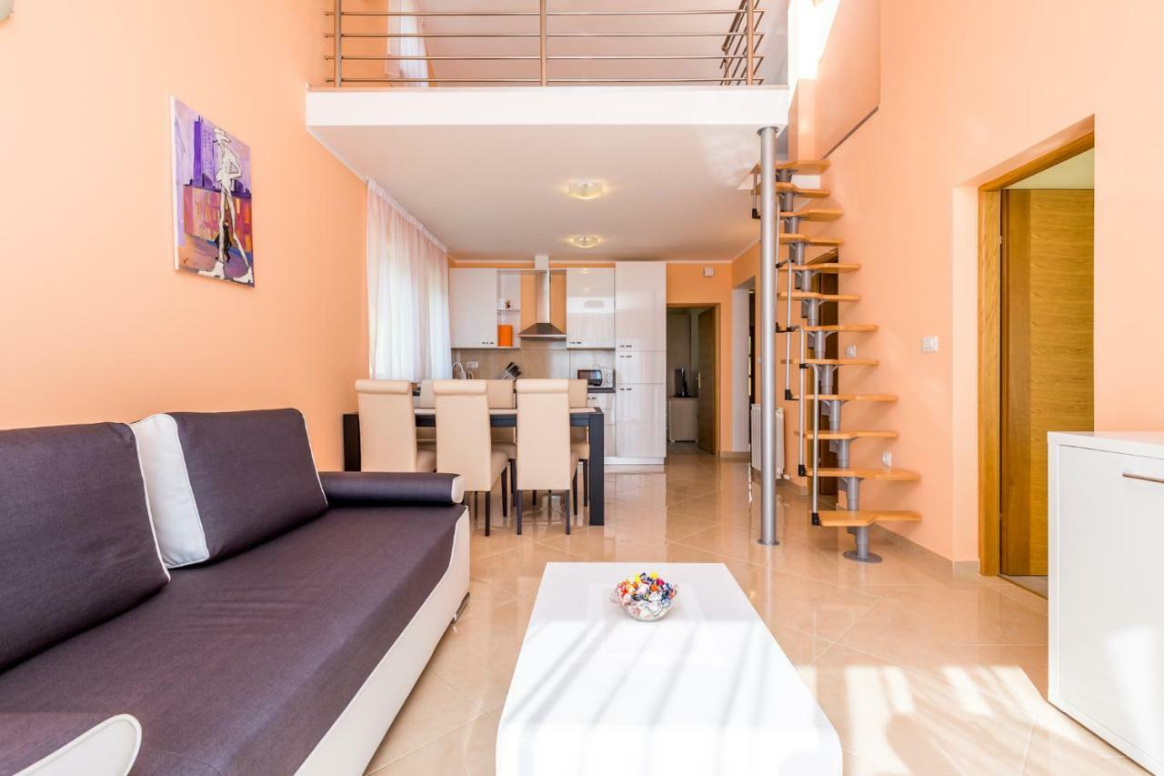 Luxury Apartments Kostrena With Pool Esterno foto