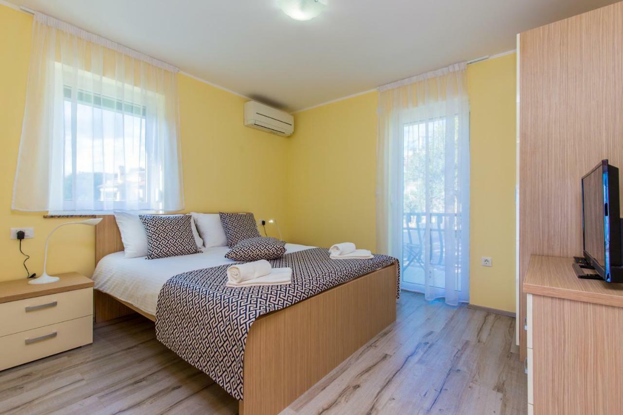 Luxury Apartments Kostrena With Pool Esterno foto