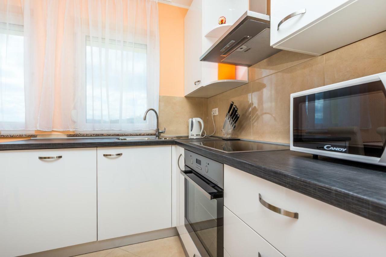 Luxury Apartments Kostrena With Pool Esterno foto
