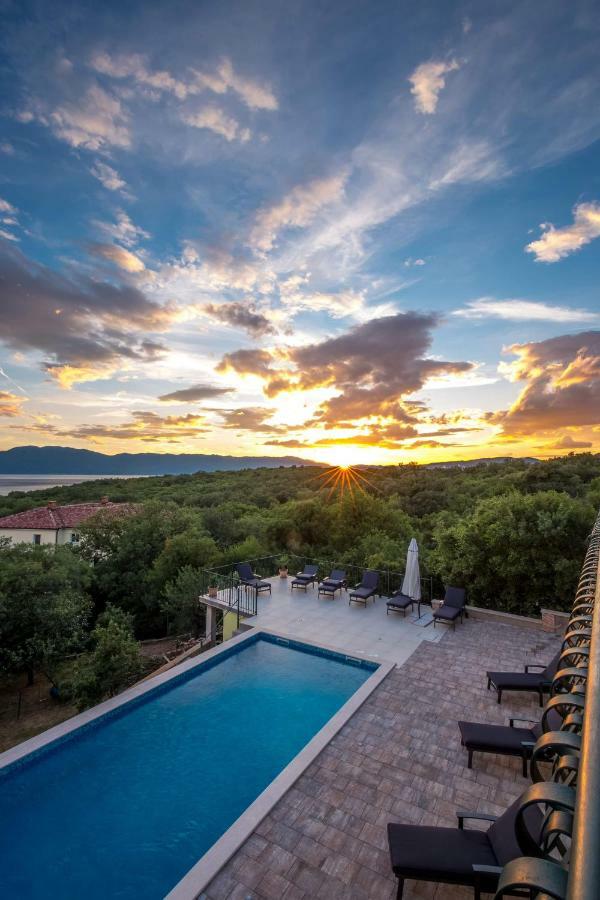 Luxury Apartments Kostrena With Pool Esterno foto